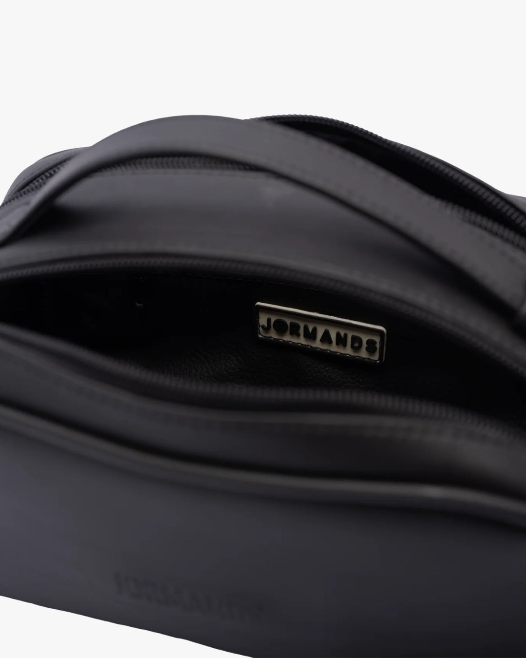 BLACK DOPP KIT