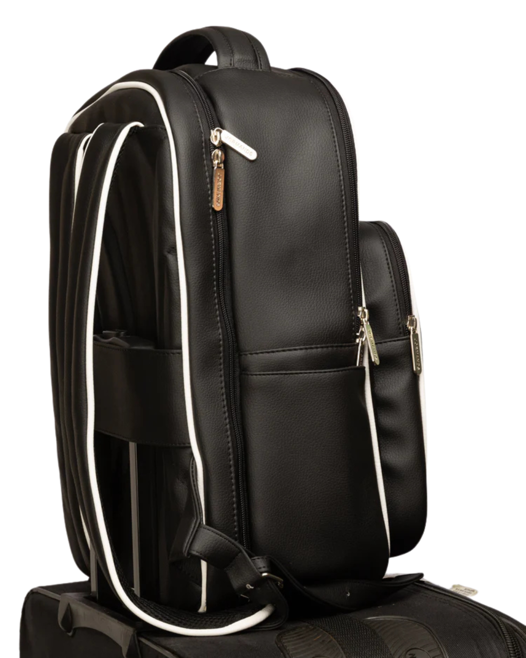 T21 BLACK BACKPACK