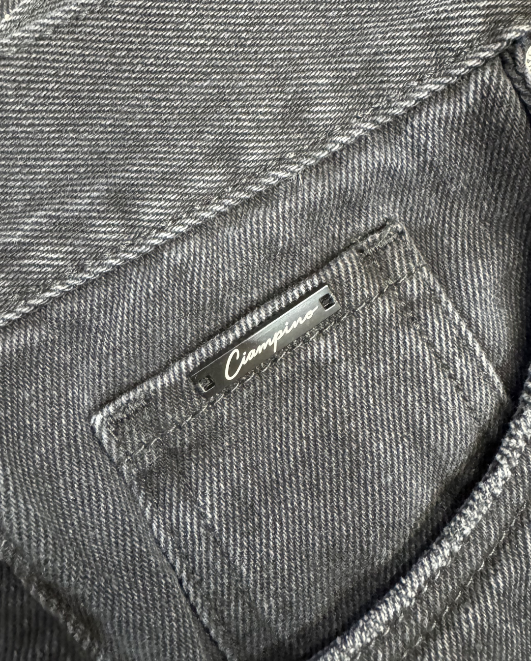 CLASSIC GRAY JEAN