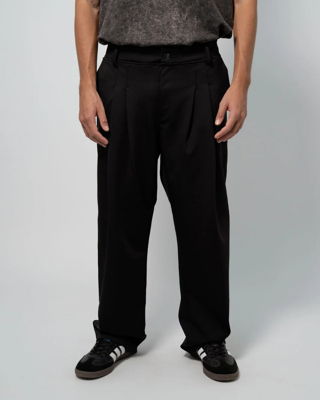 STILL HUNGRY BLACK PANTS