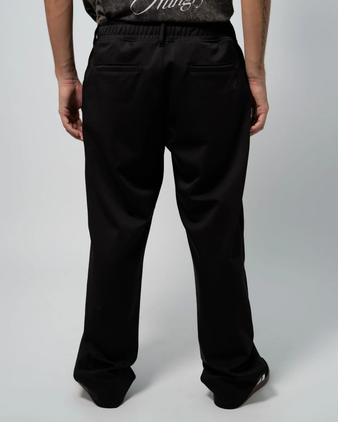 STILL HUNGRY BLACK PANTS