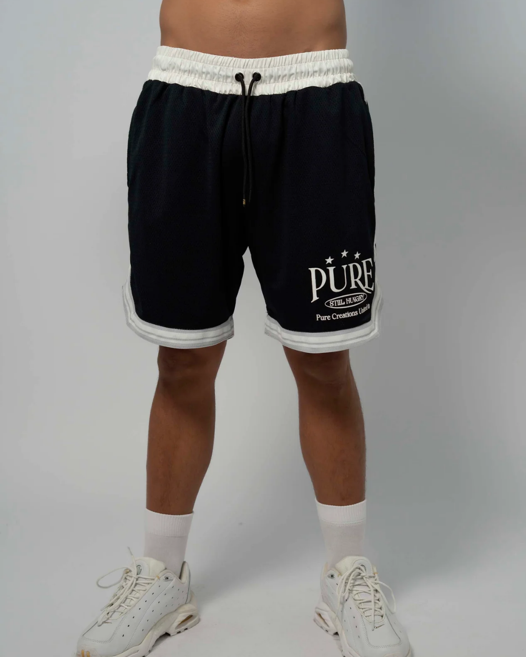 STILL HUNGRY BLACK SHORT